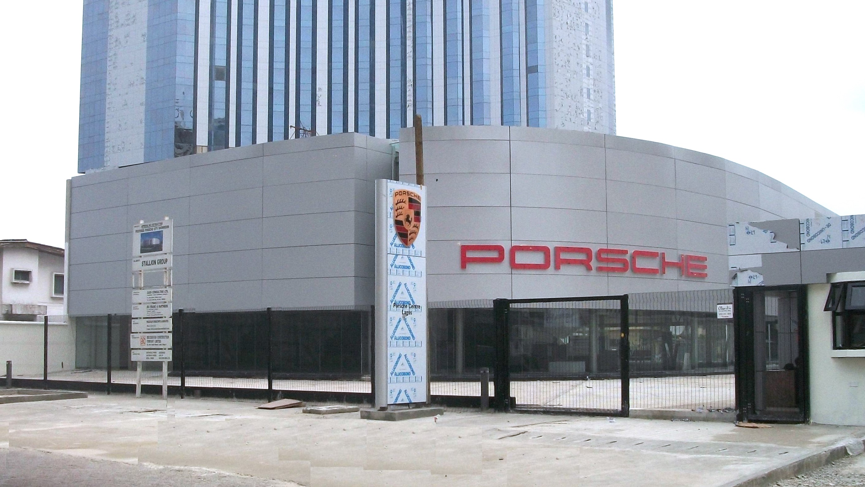 PORSCHE SHOWROOM, VICTORIA-ISLAND, LAGOS