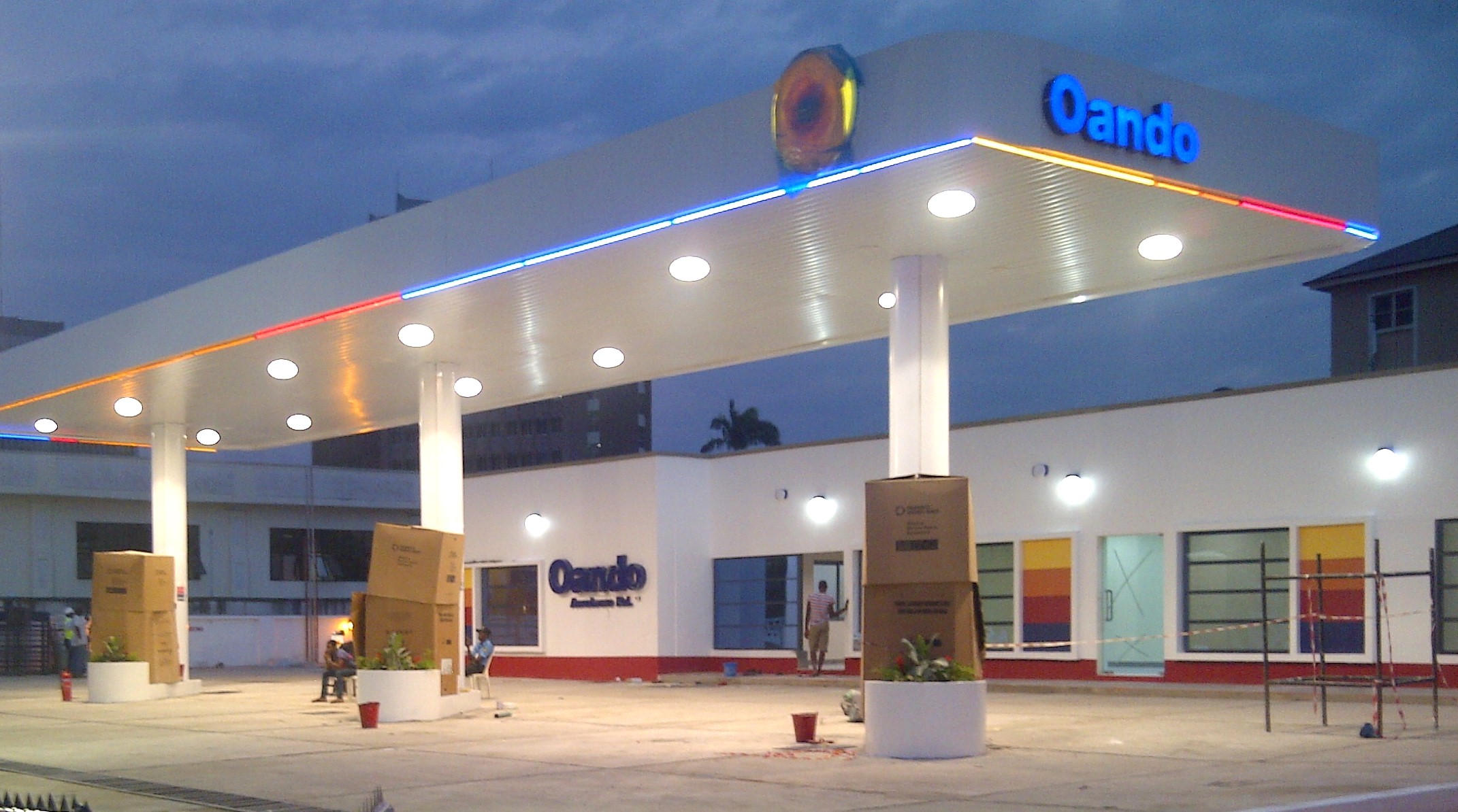 OANDO SERVICE STATION, IKOYI.