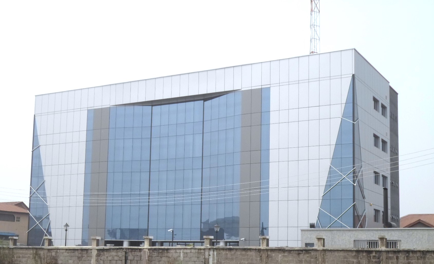  DIAMOND BANK DEVELOPEMENT, LEKKI, LAGOS